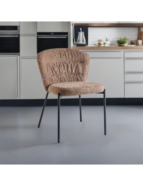 Set 4 Sedie Cami in tessuto teddy tortora: un connubio di design e comfort