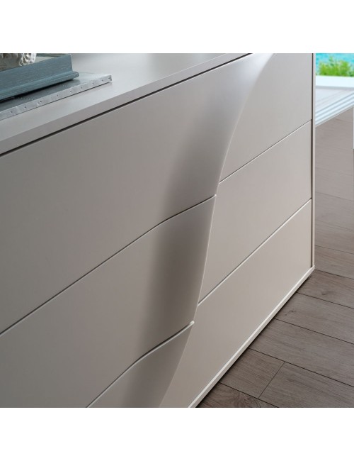 Camera da letto Blegina: eleganza e comfort in un design raffinato