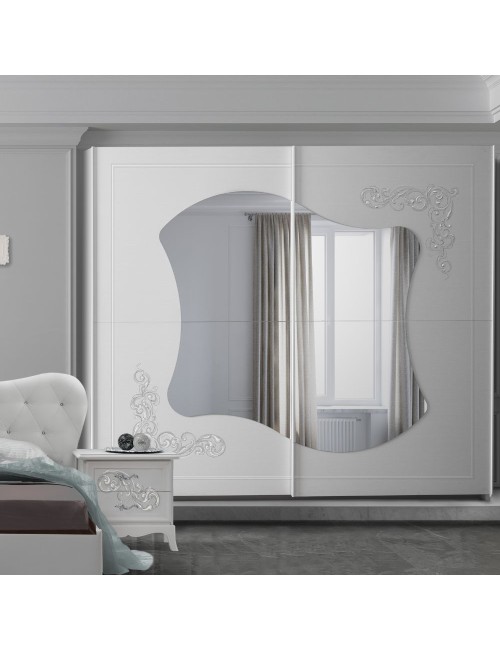 Camera da letto Marsida bianco larice con armadio scorrevole serigrafato – Eleganza e funzionalità per la tua zona notte