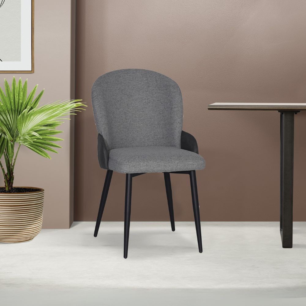 Sedia imbottita Simo in tessuto grigio chiaro con dettaglio in nabuk antracite – Comfort e stile sofisticato