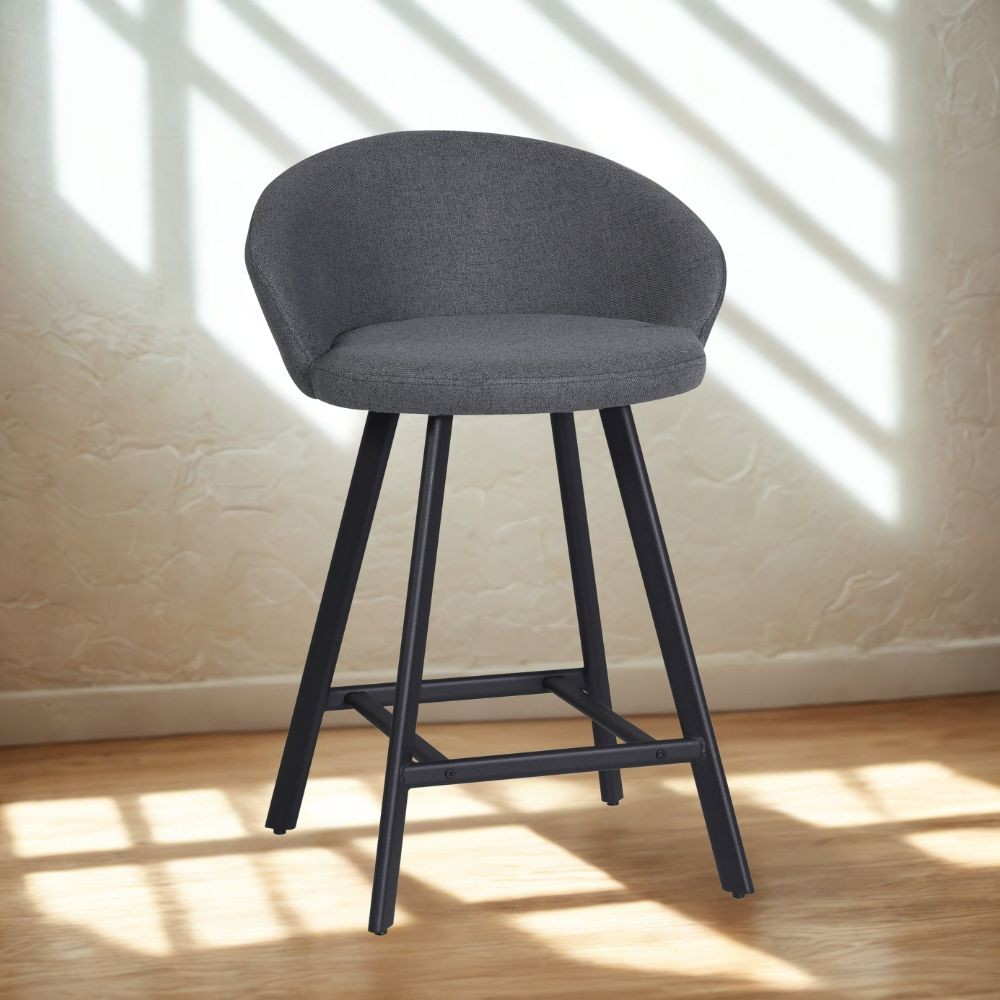 Sgabello Saki con seduta imbottita in tessuto grigio e gambe nere – Comfort compatto per ambienti moderni