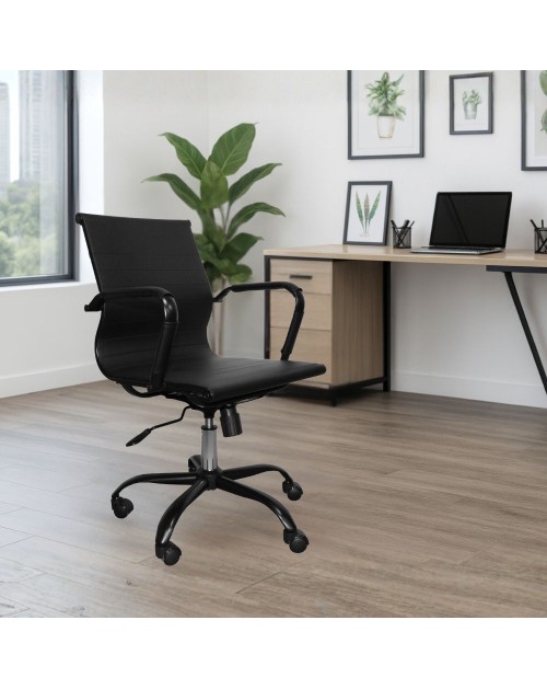 Poltrona da ufficio Nuvia con schienale ergonomico e ruote colore nero H91