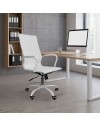 Poltrona da ufficio Nuvia con schienale ergonomico e ruote colore bianco H105