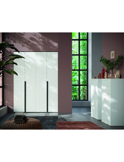 Armadio 4 ante battenti bianco portland e maniglie nero opaco Coco 185x60,3x250h