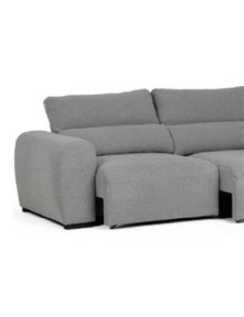 Divano 2 posti extra large tessuto grigio con seduta a slitta Leora 251x112.5x102H