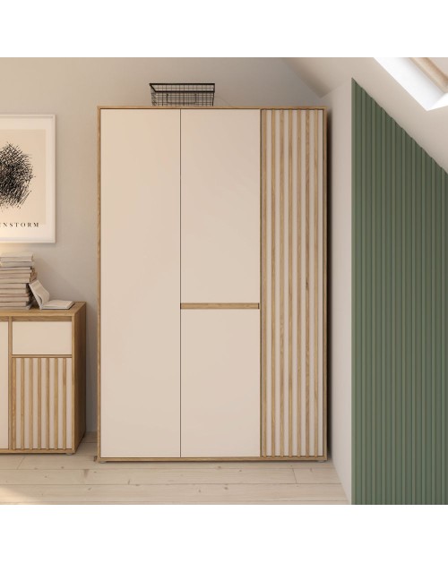 Armadio Neutra 3 Ante Cashmere e Rovere con Dettagli Cannettati