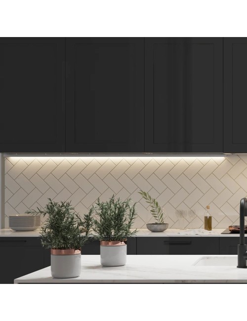 Profilo LED P46 nero opaco – 120 cm di Design e Funzionalità