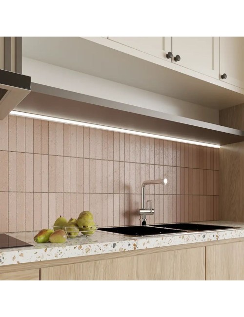 Profilo LED P53 bianco – 120 cm di Design e Funzionalità