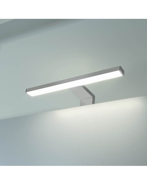 Lampada LED per bagno Atos 5,6 watt colore cromato