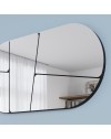 Specchio ovale da parete Otis con design astratto e fondo nero 80x40H
