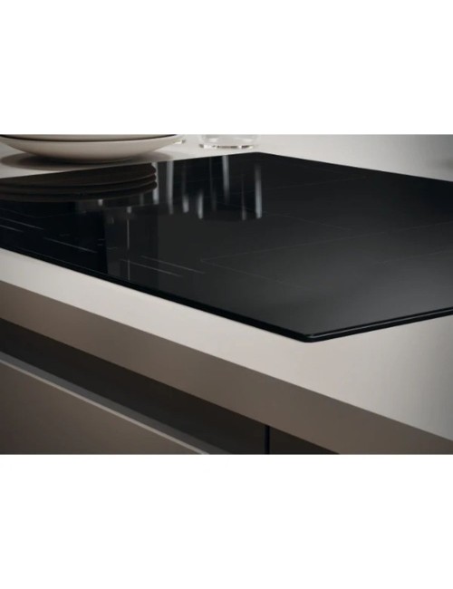 Piano cottura a induzione 5 zone Candy CIFS85MCTT1 colore nero