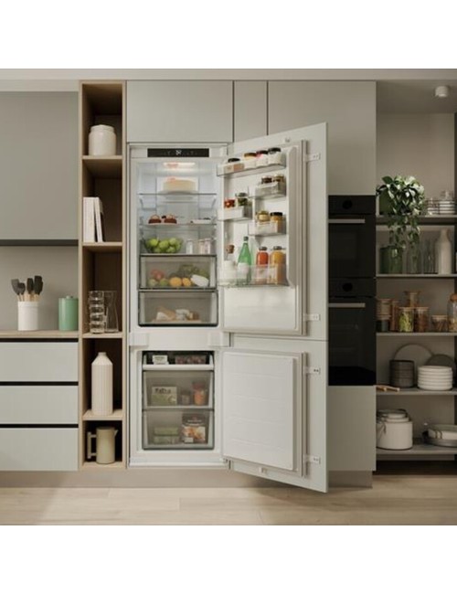 Frigorifero combinato Candy CNBQT3518E da incasso 251 litri classe E bianco