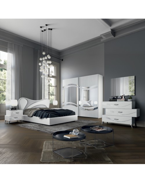 Camera da letto bianco frassinato con decorazioni argento Delia