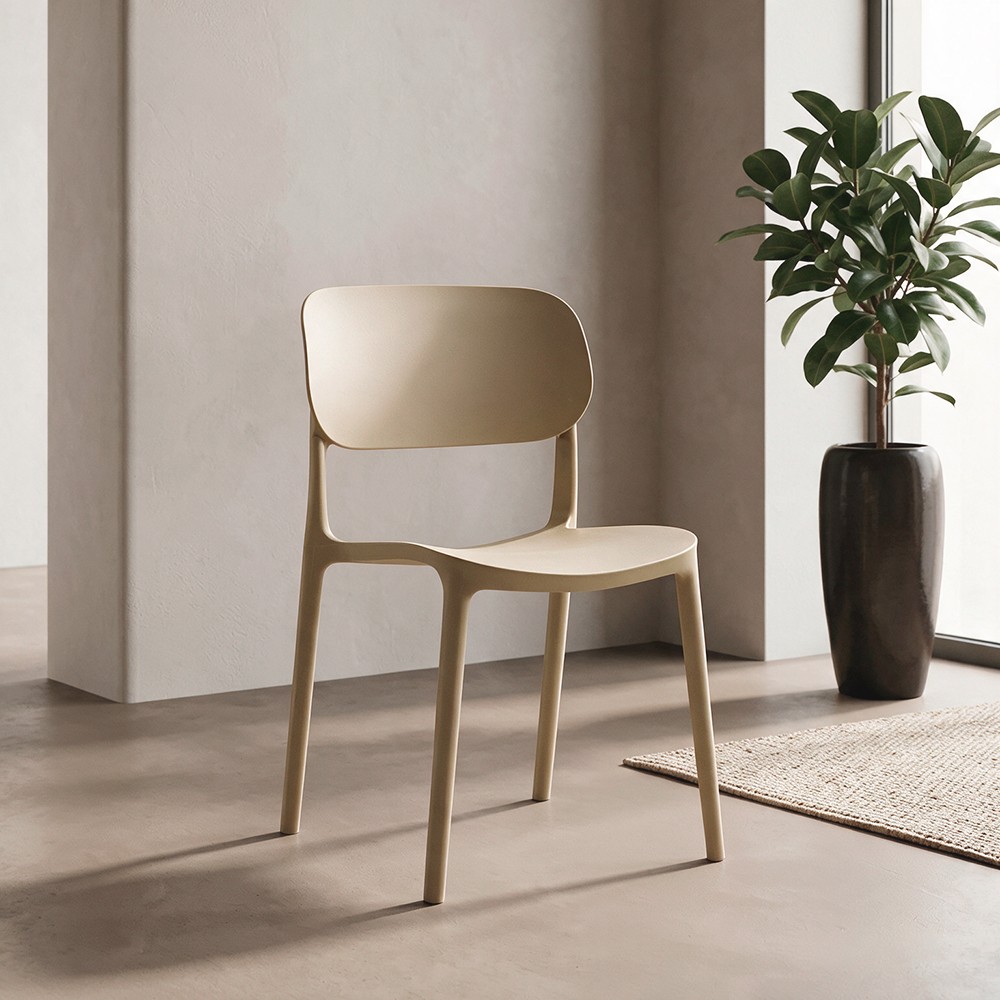 Set 4 Sedia in Polipropilene Loop Impilabili Cashmere – Design Moderno e Leggero